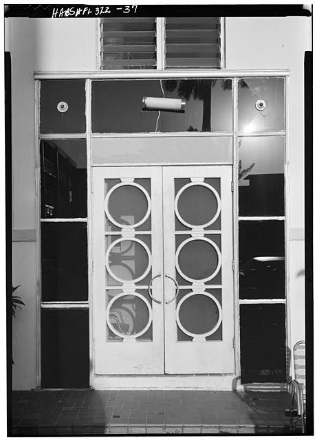 loc-42.-1525-MERIDIAN-AVENUE-ENTRANCE-DETAIL-Miami-Beach-Art-Deco-Historic-Distr.jpg