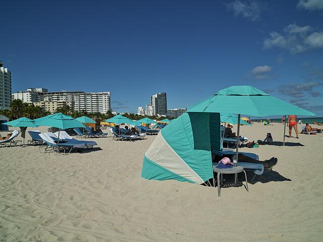 loc-Even-the-beach-s-curved-sun-shelters-are-a-decorative-alternative-to-the-usu.jpg