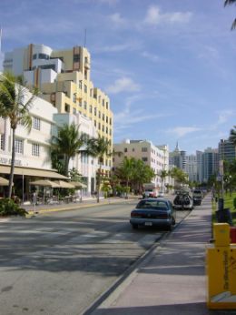 Miami-ocean-drive.jpg.jpg