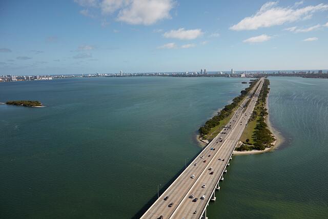 loc-Aerial-view-of-the-3.5-mile-long-MacArthur-Causeway-connecting-Miami-Beach-s.jpg
