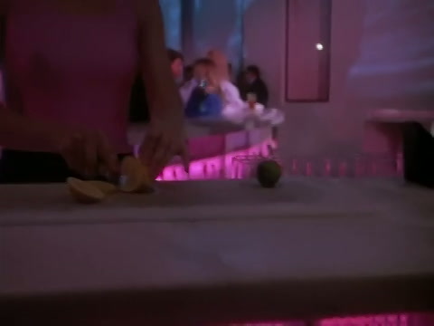 ia-MIAMI-VICE-1984-1990-0-miami-vice-1.thumbs-Miami-Vice-S05E19-Miracle-Man_0009.jpg
