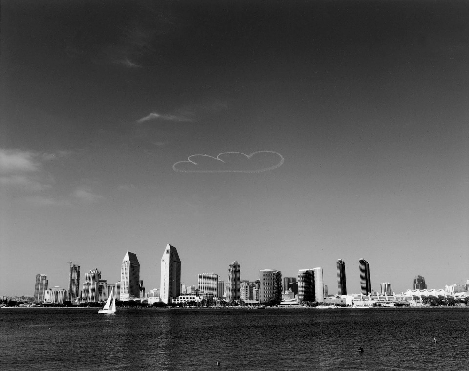 ia-Vik-Muniz-1961-Cloud-Cloud-San-Diego-thumb-960x759-1304.jpg.jpg