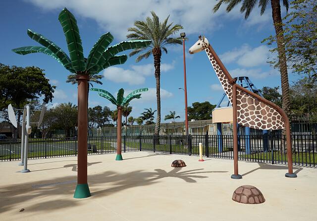 loc-Giraffe-sculpture-in-African-Square-Park-in-the-Liberty-City-neighborhood-of.jpg
