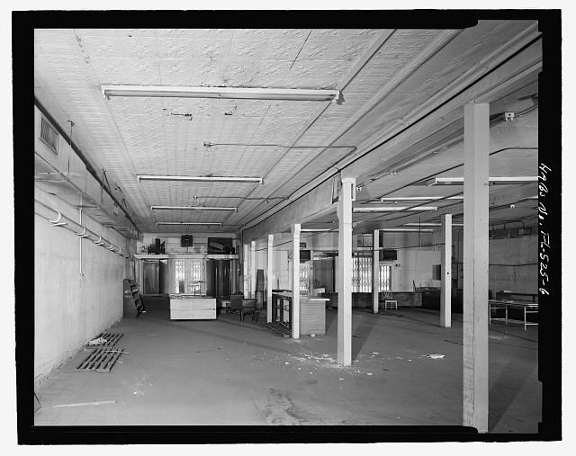 loc-Interior-showing-both-425-and-427-North-Miami-Avenue-view-looking-west-press.jpg