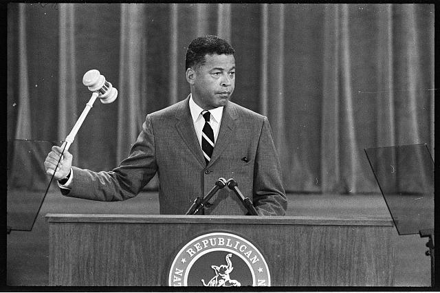 loc-Senator-Edward-Brooke-holding-a-large-gavel-at-a-podium-during-the-1968-Repu.jpg
