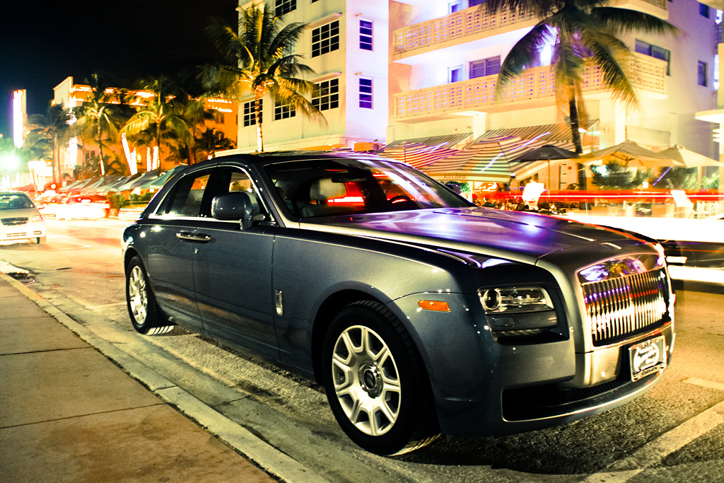rolls-royce-miami-nightlife.jpg