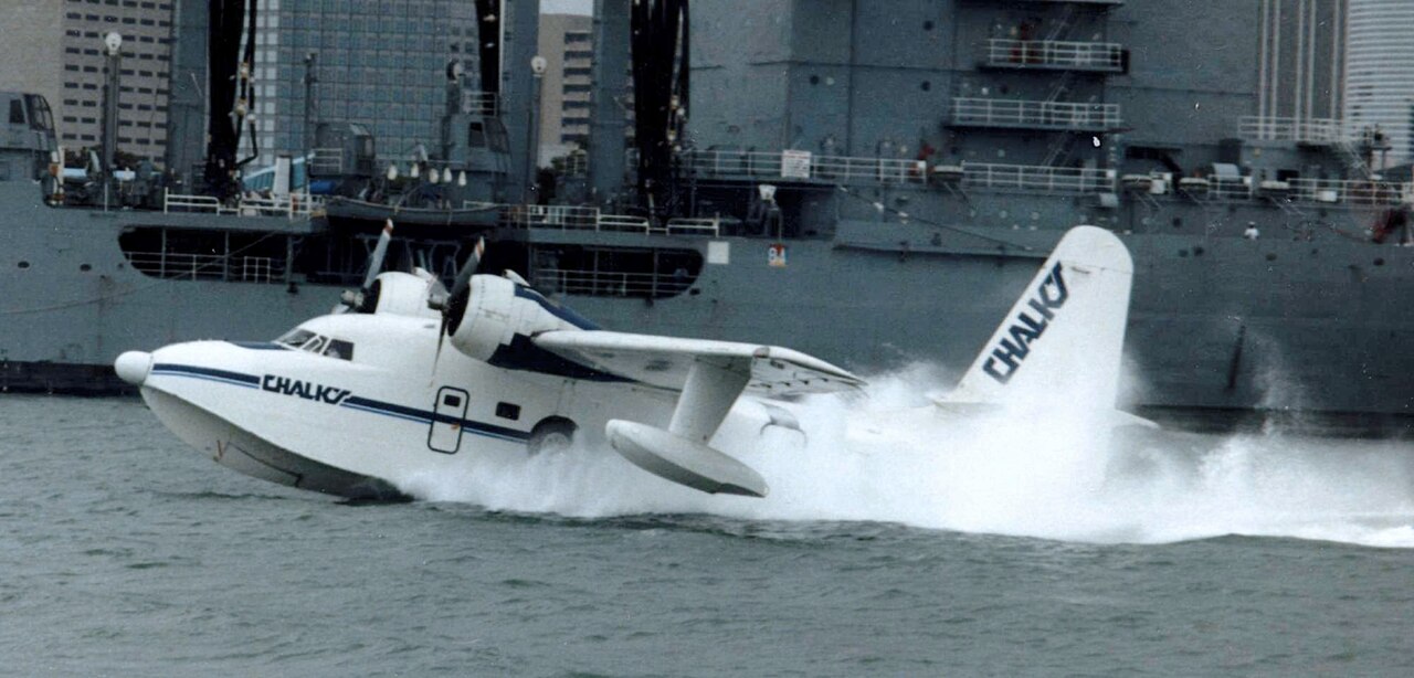 Grumman_HU-16D_Albatross_Chalks_MIA_03.87.jpg