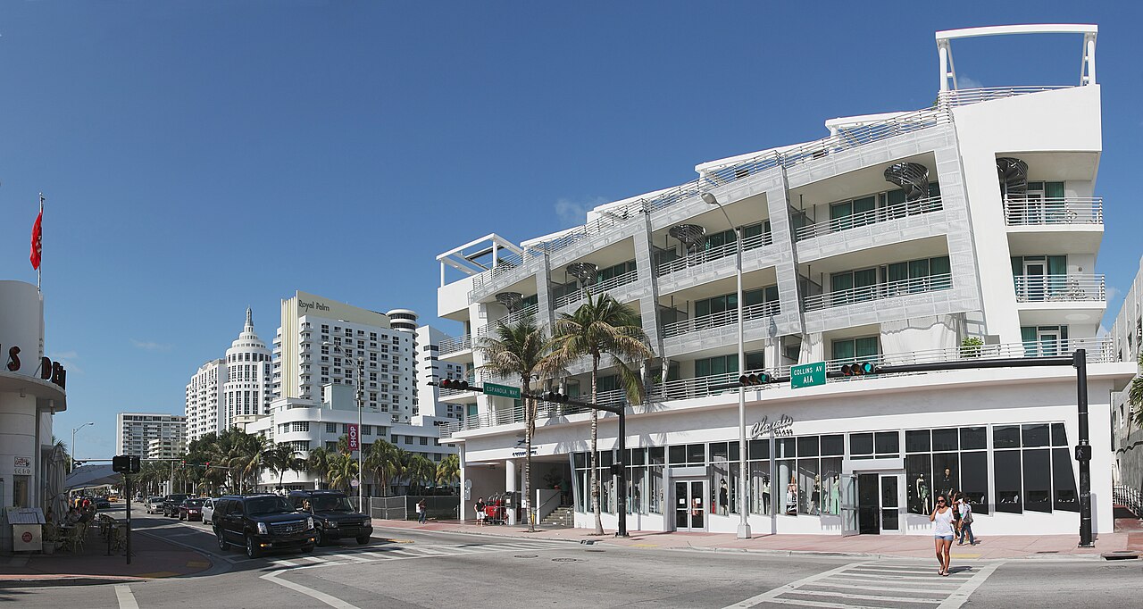 A1A___Espanada_Way__Miami_Beach__FL.jpg
