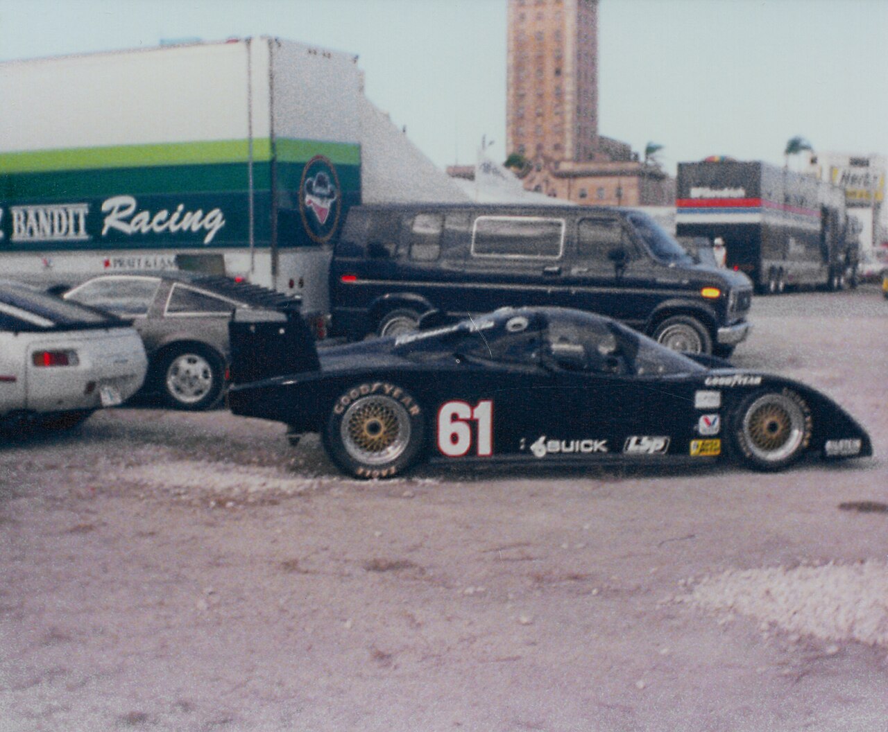 RoyaleRP40Buick61-87mia.jpg