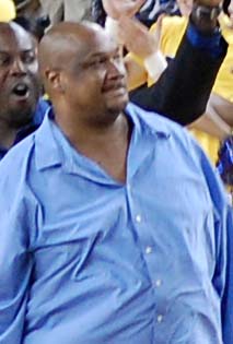 Terry_Mills_cropped_1989_National_Champions.jpg