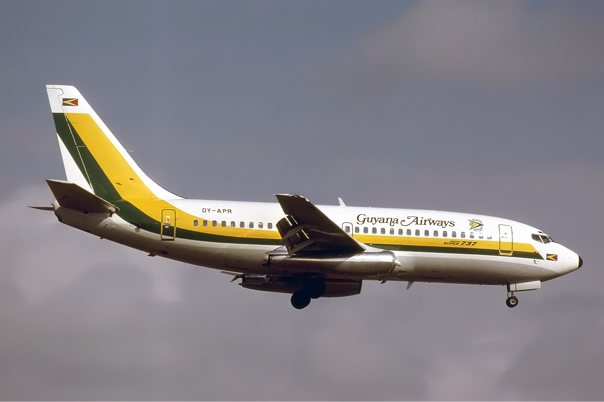 Guyana_Airways_Boeing_737-200_Muijnmayer.jpg