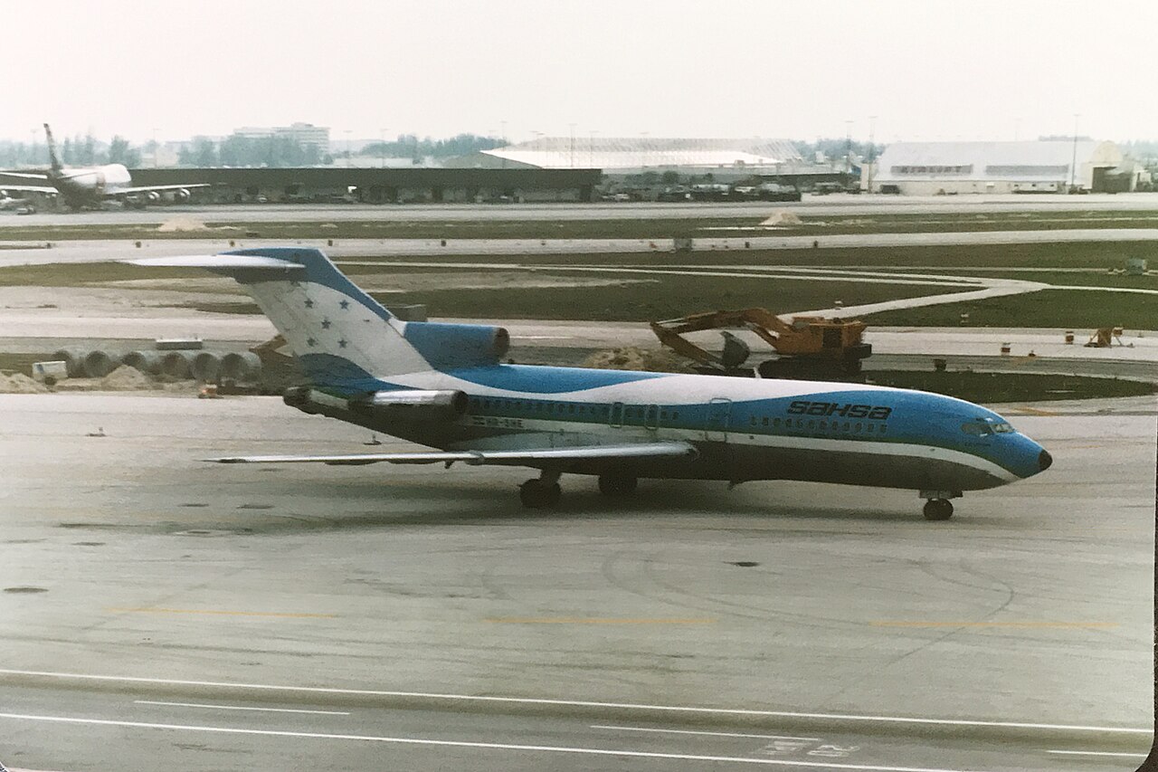 HR-SHE_B727_SASHA__49712186003_.jpg