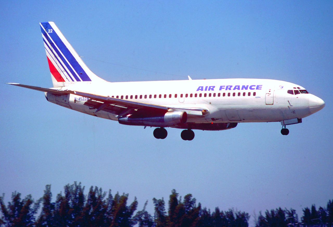 Air_France_Boeing_737-247__N4522W_MIA__March_1980_BXN__5619084944_.jpg