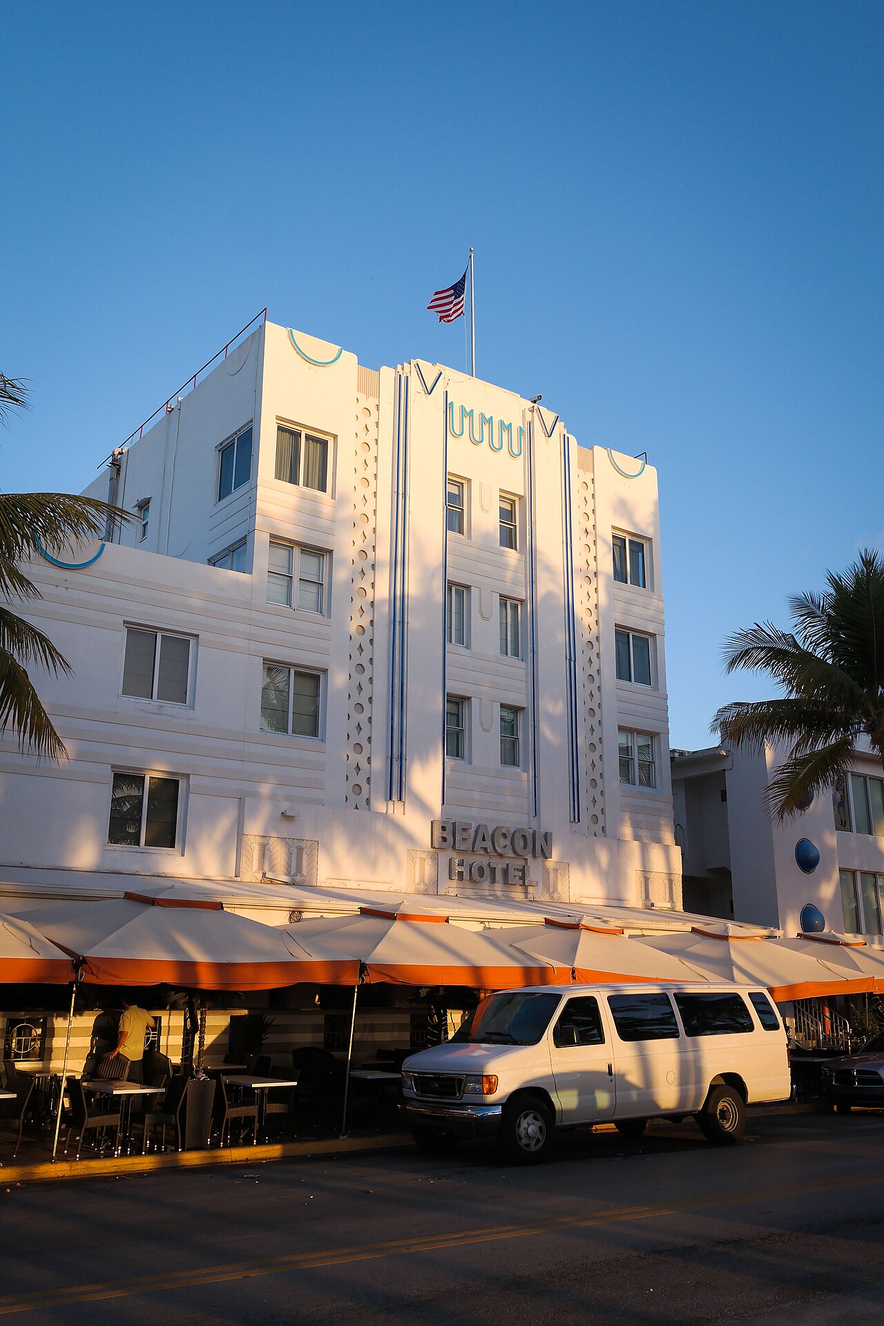 Beacon_Hotel__Miami_Beach_-1.jpg