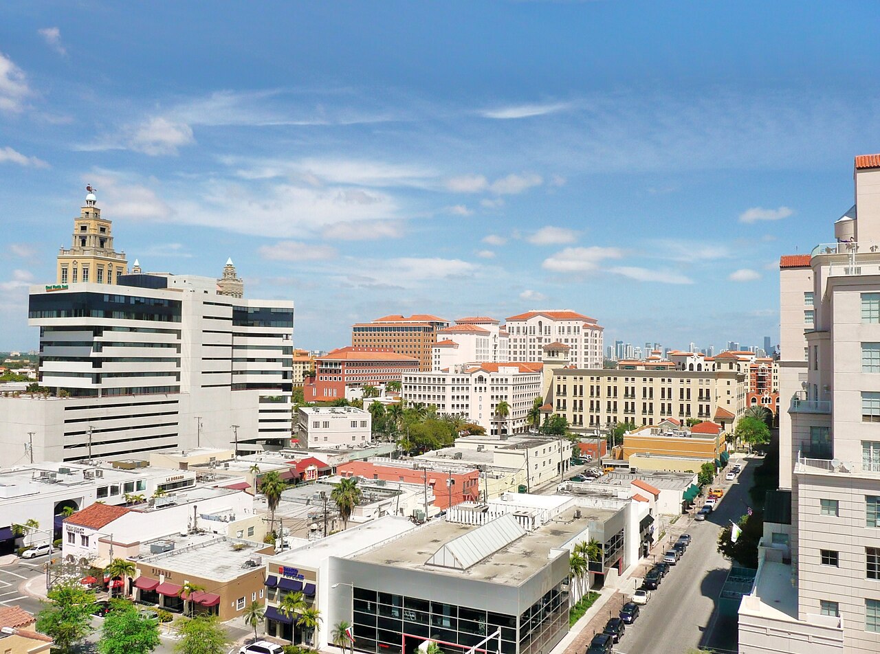 Coral_Gables_skyline_20100403.jpg