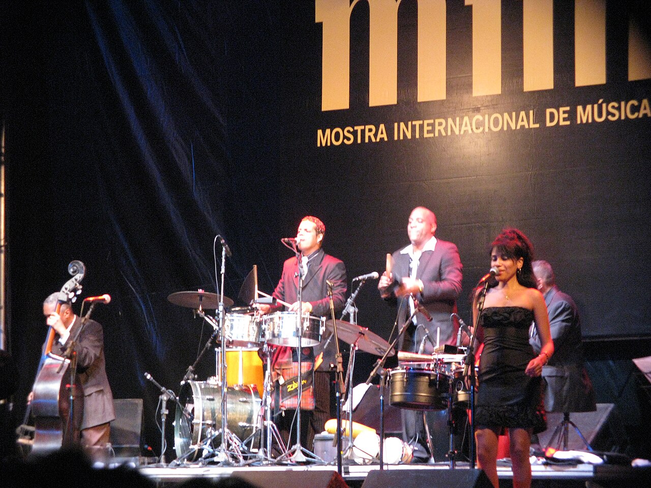 Buena_Vista_Social_Club_-_Mimo_2009__3907775761_.jpg