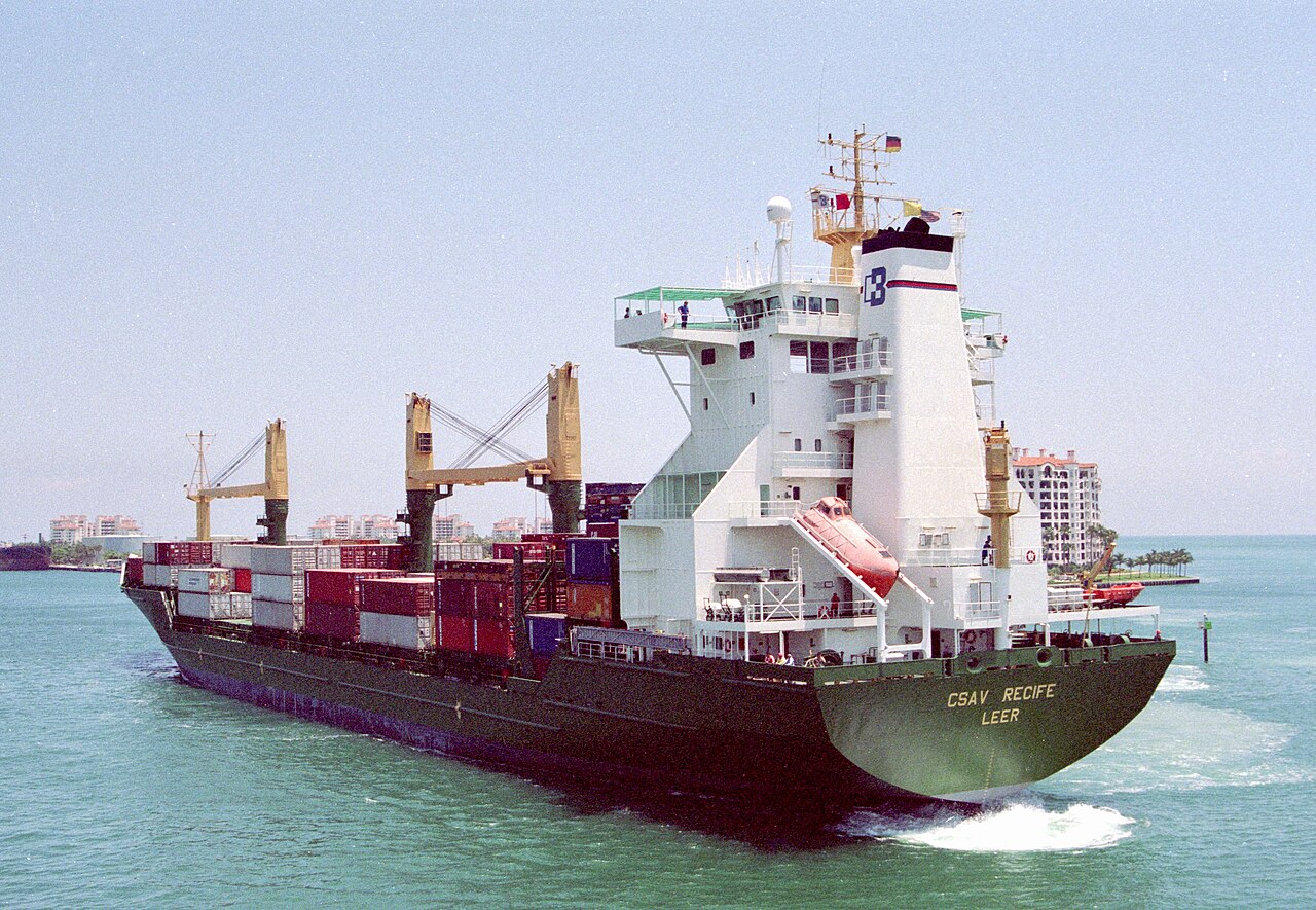 CSAV_Recife__IMO_9123116__Miami_1998.jpg