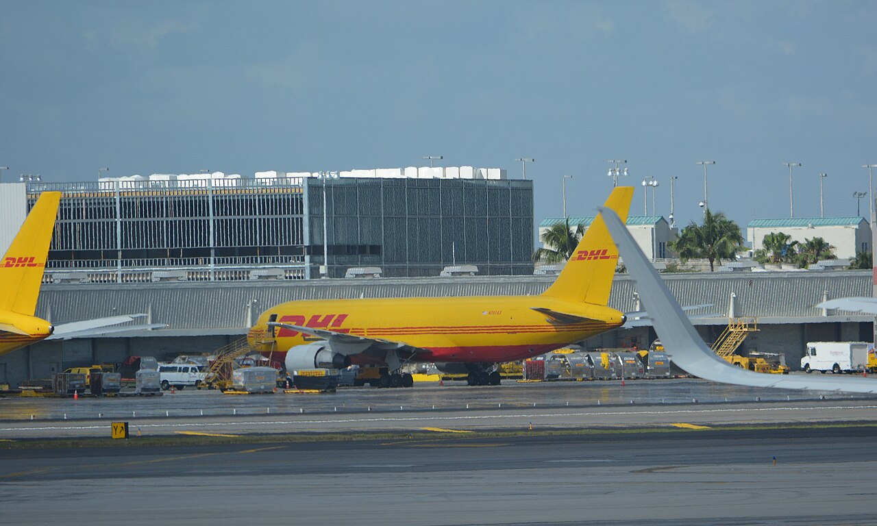 ABX_Air_B767-281_BDSF___N797AX__MSN_123__11_1985___as_GB_565_Orlando__MCO__-_Miami__MIA___17198919200_.jpg