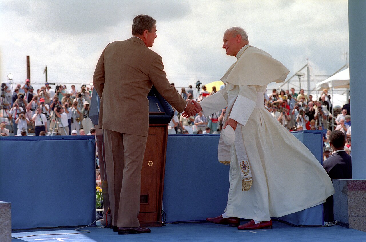 President_Ronald_Reagan_with_Pope_John_Paul_Ii_at_The_Miami_International_Airport_in_Florida_-_DPLA_-_b46ef4c5c299e6f61d5e9c0298f56274.jpg