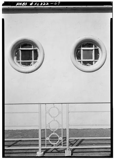 loc-81.-WAVES-HOTEL-1060-OCEAN-DRIVE-VIEW-OF-PORTHOLE-WINDOWS-Miami-Beach-Art-De.jpg