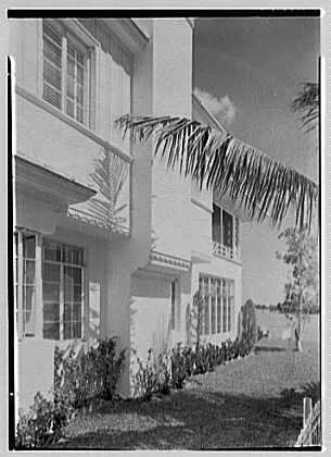 loc-Herman-Wall-residence-at-245-E.-Rivo-Alta-Dr.-Miami-Beach-Florida.-Sharp-vie.jpg