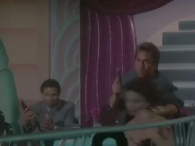 ia-MIAMI-VICE-1984-1990-0-miami-vice-1.thumbs-Miami-Vice-S03E04-Walk-Alone_00023.jpg