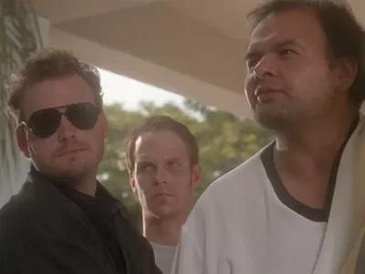 ia-MIAMI-VICE-1984-1990-0-miami-vice-1.thumbs-Miami-Vice-S05E04-Bad-Timing_00119.jpg