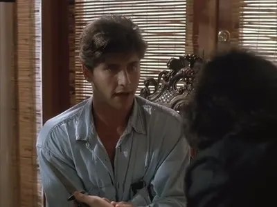 ia-MIAMI-VICE-1984-1990-0-miami-vice-1.thumbs-Miami-Vice-S05E20-Leap-of-Faith_00.jpg