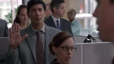 ia-PSYCH-2006-2014-0-psych.thumbs-Psych-S07E11-Office-Space_001290.jpg.jpg