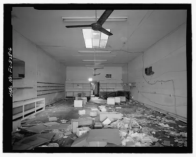 loc-6.-Interior-415-North-Miami-Avenue-view-looking-east-Frohock-Commercial-Buil.jpg