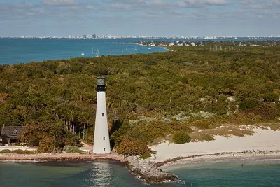 loc-The-Cape-Florida-Lighthouse-in-Key-Biscayne-a-barrier-island-town-across-the.jpg