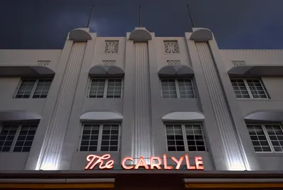 carlyle-neon-sign.jpg