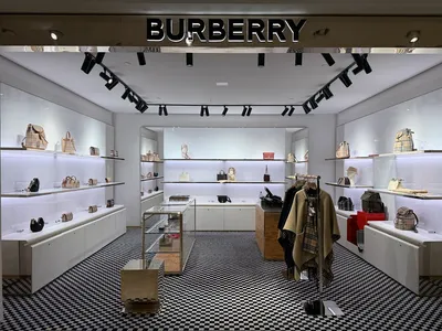 Burberry_Neiman_Marcus_Shops_at_Merrick_Park_Coral_Gables