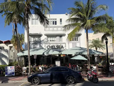 Art_Deco_Chelsea_Hotel_South_Beach