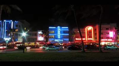 Ocean_Drive_at_Night