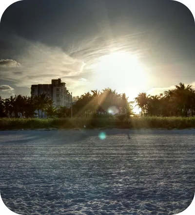 Late_Sun_on_the_Beach