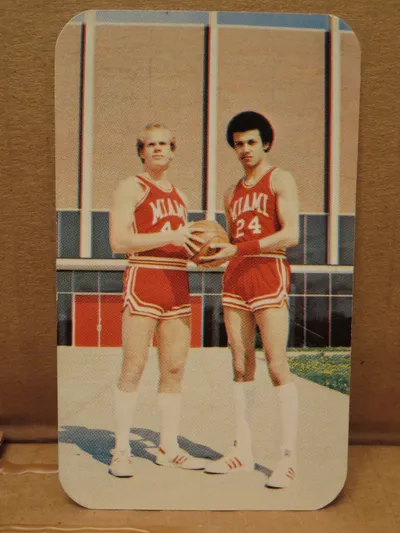 MIAMI_OF_OHIO_1979-1980_MENS_BASKETBALL_POCKET_SCHEDULE_--_donna59bob