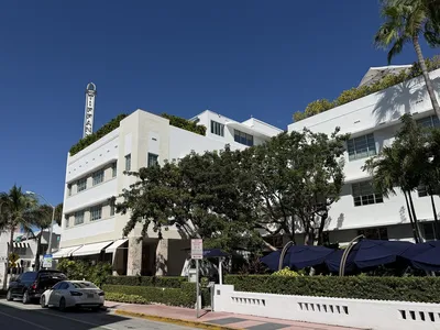 Art_Deco_Tiffany_Hotel_South_Beach