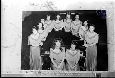 Coro_di_Miami_a_bishita_Aruba__Potret_di_potret__-_13_di_mei_1983__Image___3