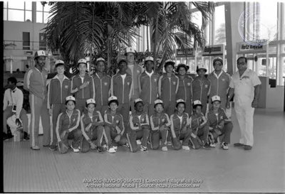 Seleccion_di_IDEFRE_a_sali_pa_Miami-_15_di_augustus_1983__Image___3