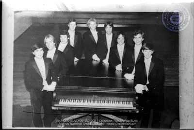 Coro_di_Miami_a_bishita_Aruba__Potret_di_potret__-_13_di_mei_1983__Image___8