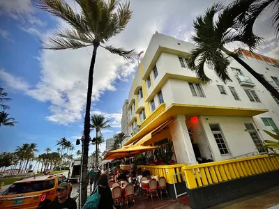 Miami_._Leslie_Hotel