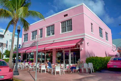 Big_Pink_restaurant