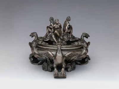 Bowl_with_cover__perfume_burner_