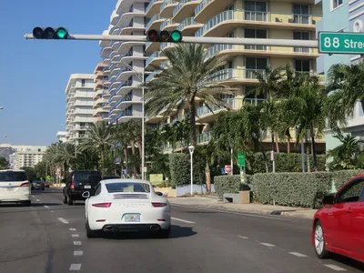 Surfside__FL__USA_-_panoramio.jpg