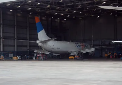 LZ-CGR_Boeing_737-448_Cargo_Air_Bulgaria