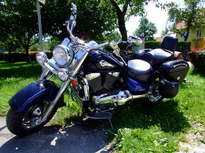 Suzuki_Intruder_LC_1500.JPG