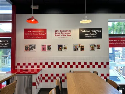 Five_Guys_Bayside_Marketplace_Downtown_Miami