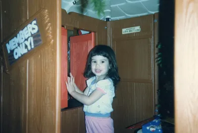 lora_christmas_1986