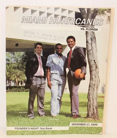 Vintage_MIAMI_HURRICANES_vs._FLORIDA_GATORS_Dec_17_1985_Basketball_Game_Program_--_xnatedoggx